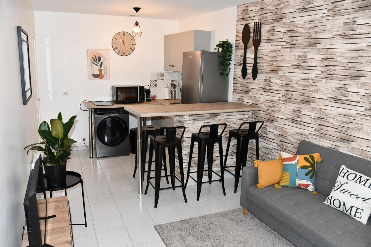 Appartement 32 M2 Intra Muros - Wifi - Netflix - Bureau Avignon Kültér fotó
