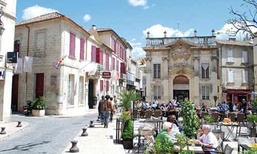 Appartement 32 M2 Intra Muros - Wifi - Netflix - Bureau Avignon Kültér fotó